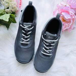 Bogs Sandstone Knit Low Composite Safety Toe Work Sneakers
